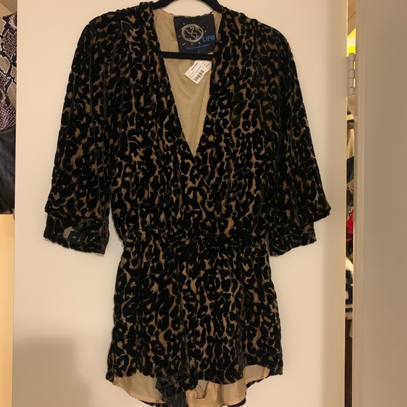 NWT Planet Blue velvet romper